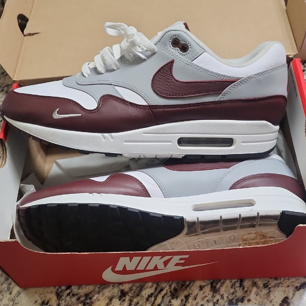 Nike Men's Air Max Sneakers - White and Burgundy